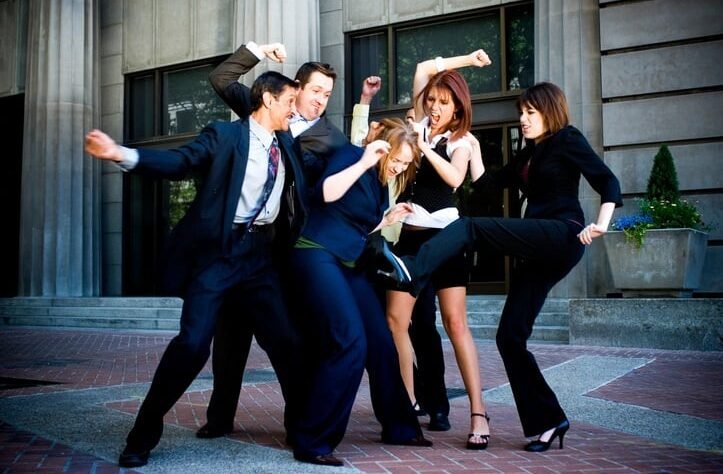 law-firms-should-keep-attorney-reviews-confidential