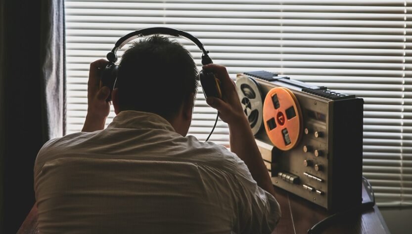 congress-expands-warrantless-surveillance-of-immigrants-traveling-to-the-us