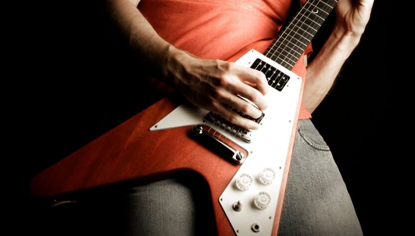 ex-it-employee-allegedly-stole-$70k-from-law-school-to-fund-his-band