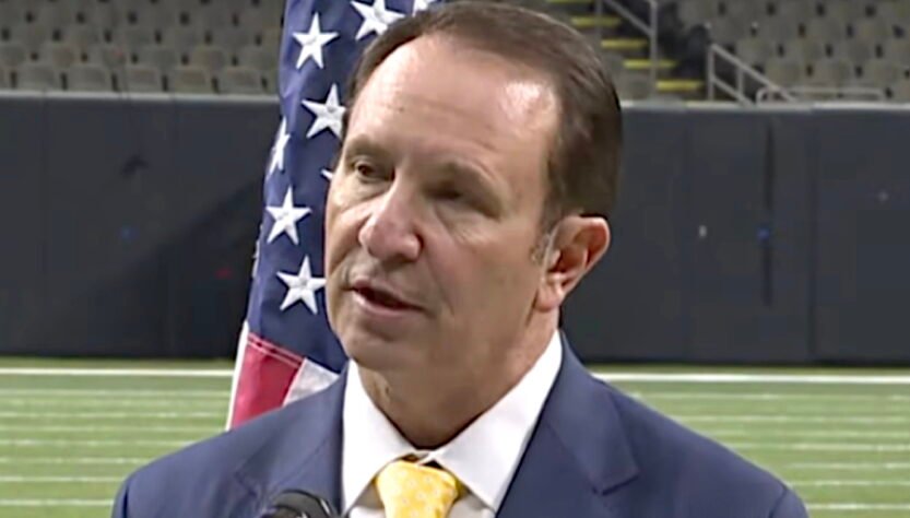 ‘i-can’t-wait-to-be-sued’-gov.-brags-over-ten-commandments-bill-–-rights-groups-vow-to-oblige