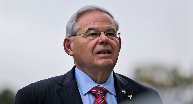 from-gold-bars-to-behind-bars:-the-bob-menendez-story