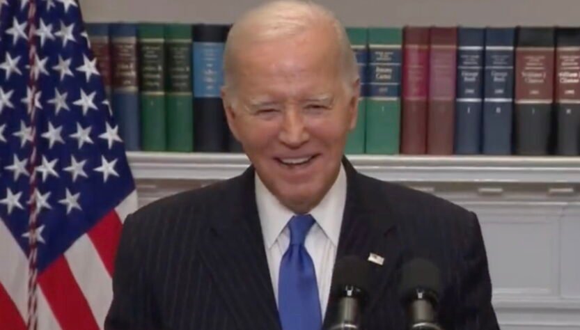 ‘stop-the-attacks’:-1400-black-women-leaders-demand-dnc-support-biden-and-harris