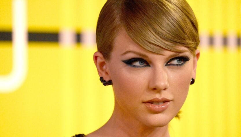 taylor-swift-breaks-open-trump-harris-race-over-ai-regulatory-policy…-because-sure,-why-not?