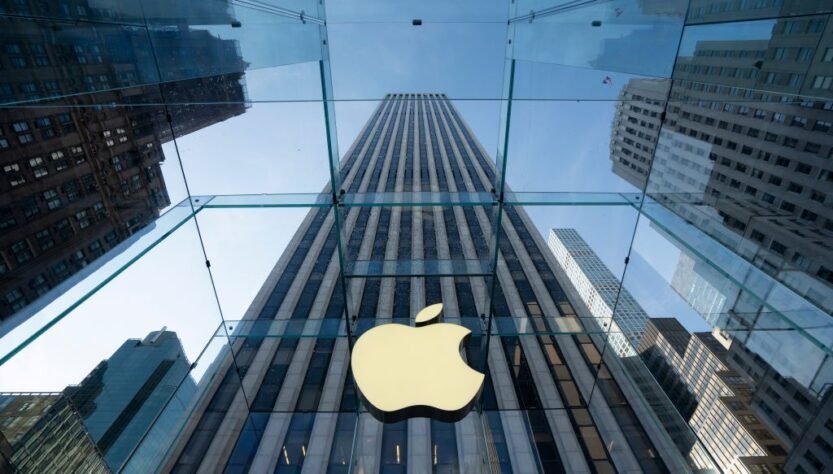 immigrant-entrepreneurs-and-the-fortune-500:-powering-the-us-economy-in-2024