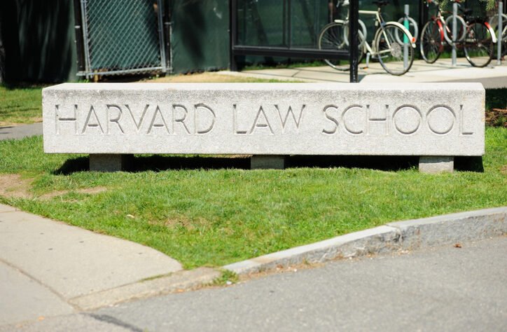 harvard-law-grad-shares-what-you-really-need-to-know-before-applying-to-law-school