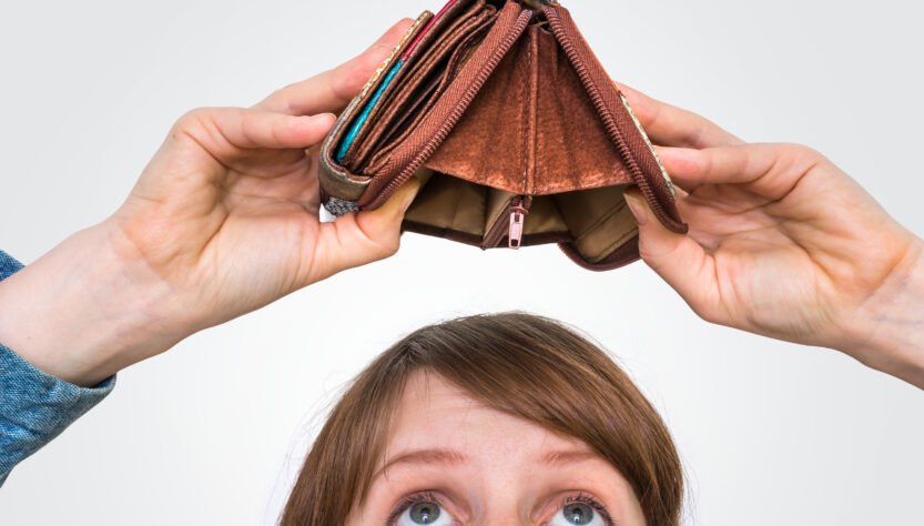 biglaw-firm-springs-retroactive-hours-requirement-for-bonuses-on-associates