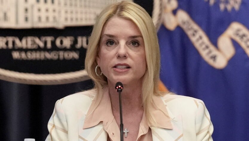 ‘what-fascism-looks-like’:-bondi’s-war-on-judiciary-is-‘red-line’-for-democrats