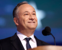 doug-emhoff-heads-to-top-law-school-to-serve-as-visiting-professor