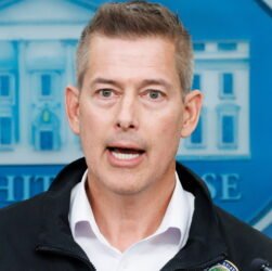 ‘stupid-liberals-with-stupid-policies’:-trump-transportation-secretary-slams-nyc