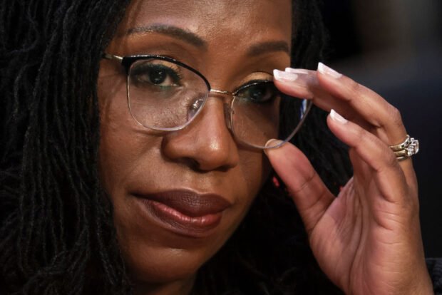 forget-it-ketanji,-it’s-chinatown