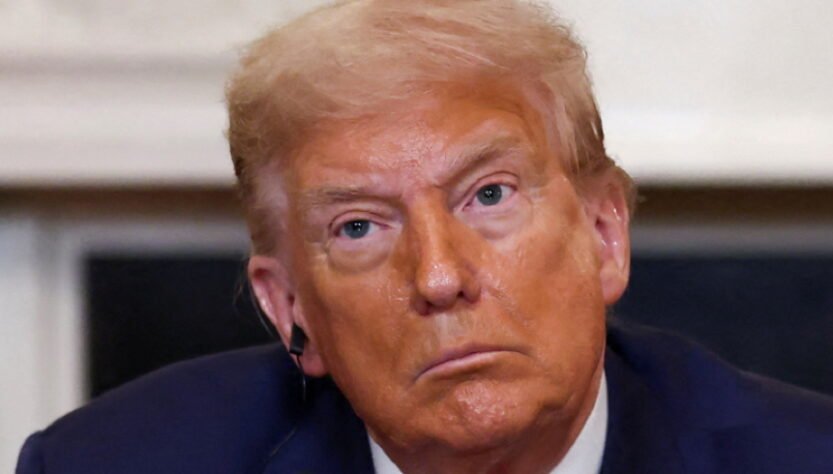 trump-sues-murdoch-over-wsj’s-epstein-birthday-letter-story