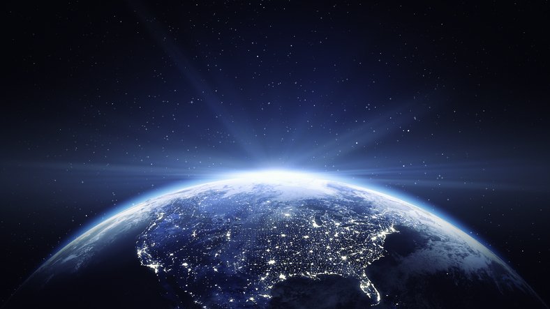 life-on-another-planet:-moving-from-a-law-firm-to-a-nonlegal-job-in-corporate-america