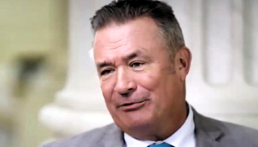 ‘not-unifying’-and-‘wrong’:-gop-congressman-questions-‘moral-clarity’-of-trump-white-house