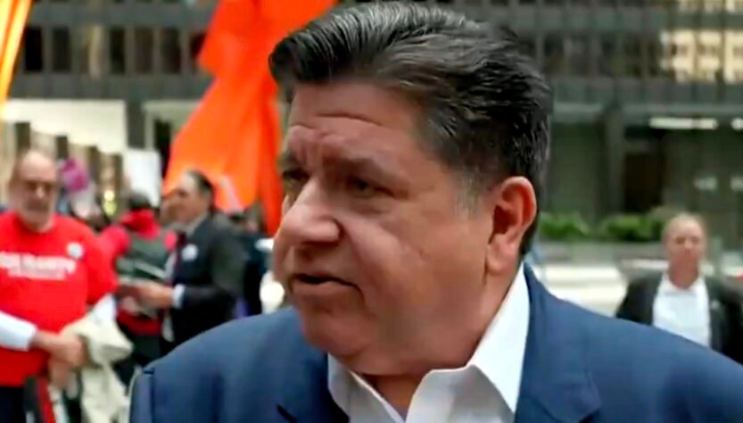 ‘come-and-get-me’:-governor-taunts-‘wannabe-dictator’-trump-over-jail-threat