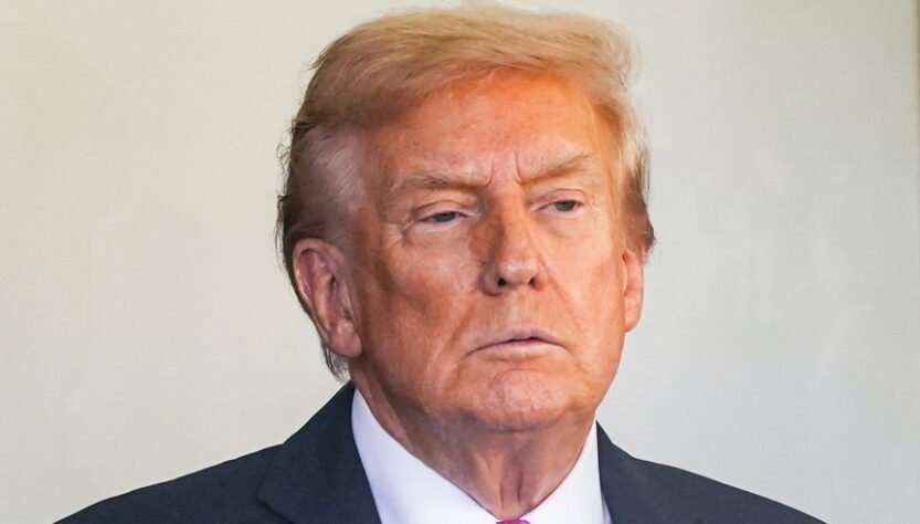 ‘existential-threat’:-us.-on-path-to-authoritarianism-warn-ex-intelligence-officials