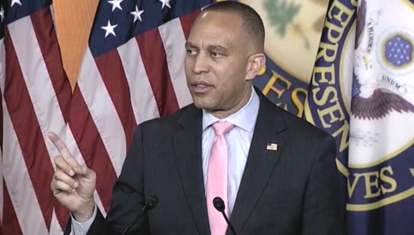 ‘do-what-leaders-do’:-dem-leader-scorches-‘missing-in-action’-trump