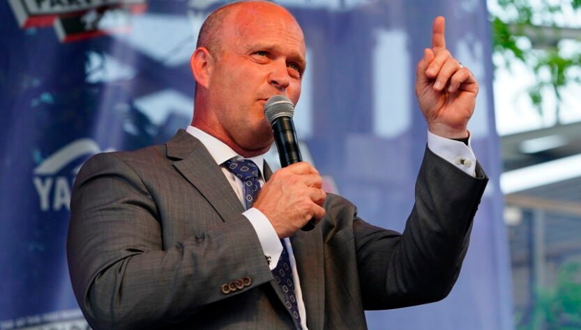 ‘the-whole-thing-is-imploding’:-chaos-and-rebellion-at-america’s-top-right-wing-think-tank