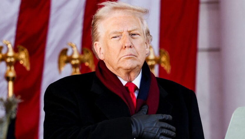 trump-stumbles-over-‘god-bless-america’-lyrics-at-veterans-day-ceremony