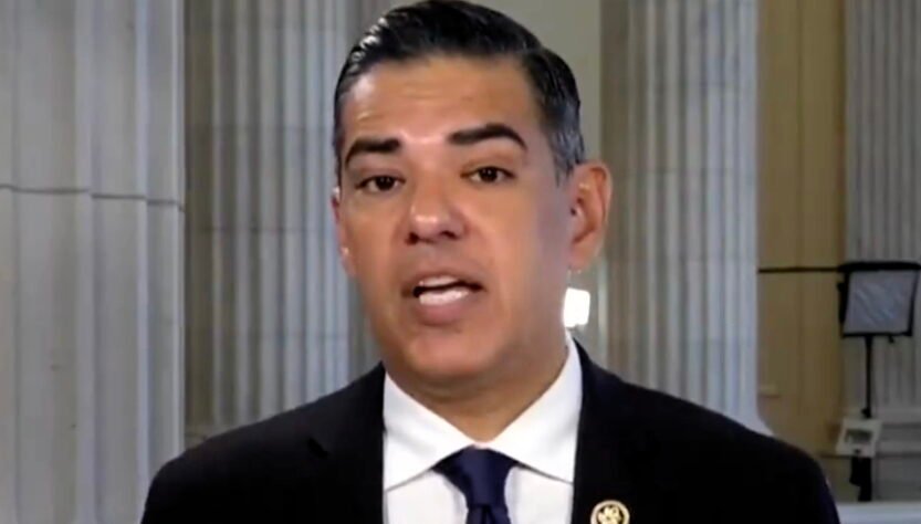 gop-‘complicit’-in-‘massive’-epstein-files-‘cover-up’:-democrat