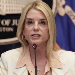 house-republican-calls-for-bondi-to-testify-over-epstein-files-‘failure-to-comply’