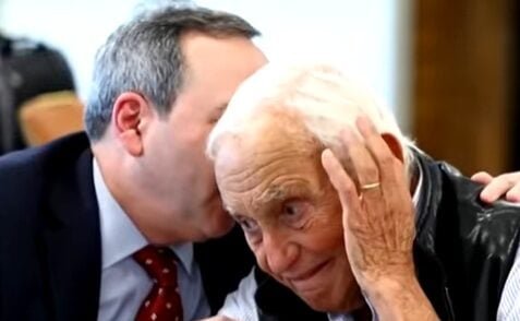 les-wexner’s-lawyer’s-deposition-advice:-‘i’ll-f-ing-kill-you-if-you-answer-another-question-with-more-than-five-words,-ok?’