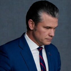 intel-expert-calls-out-trump-defense-secretary-for-‘criminal-incompetence’