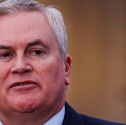 house-epstein-investigators-‘working-with’-trump:-comer