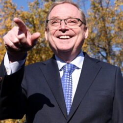 ‘clear-all-along’:-backlash-grows-as-trump-aide-shrugs-off-consumer-pain-from-iran-war